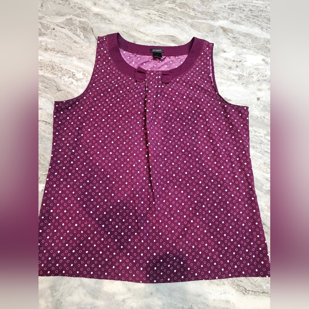 Ann Taylor Sleeveless Blouse Women’s Large Purple Dot Print Bow Neck Work Top
